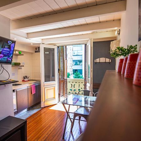 Duplex En Centro Historico Y Turistico Sobre Av. De Mayo Буэнос-Айрес Экстерьер фото