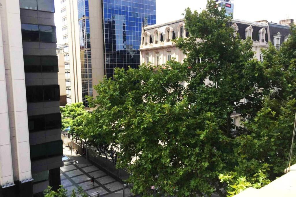 Duplex En Centro Historico Y Turistico Sobre Av. De Mayo Буэнос-Айрес Экстерьер фото